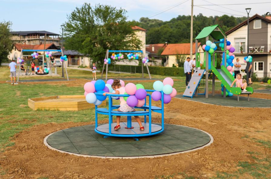 Najmlađi najzadovoljniji: Banja Luka ove godine bogatija za još deset novih dječijih igrališta