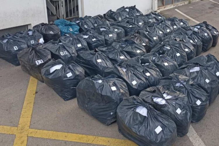 Uhapšena jedna osoba: Policija zaplijenila oko 680 kilograma duvana