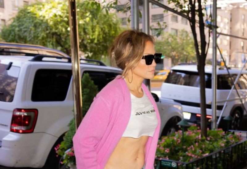 Sunovrat Dženifer Lopez: Skandalozna izdanja, finansijski problemi, otkazivanje turneje i razvod od Bena Afleka