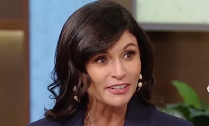 Poznata dizajnerka otkrila šokantne detalje iz privatnog života: Dojila sam svoga brata