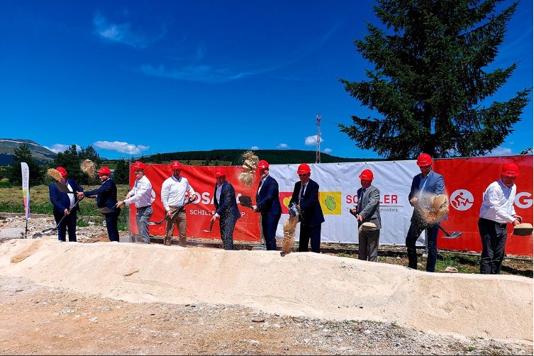Prilika za posao: Švajcarski div položio kamen temeljac za pogon u BiH FOTO
