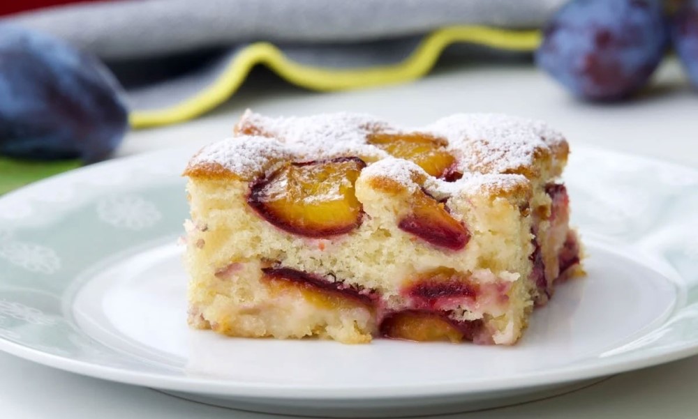 Prve šljive su tu: Uživajte u brzom i ukusnom kolaču