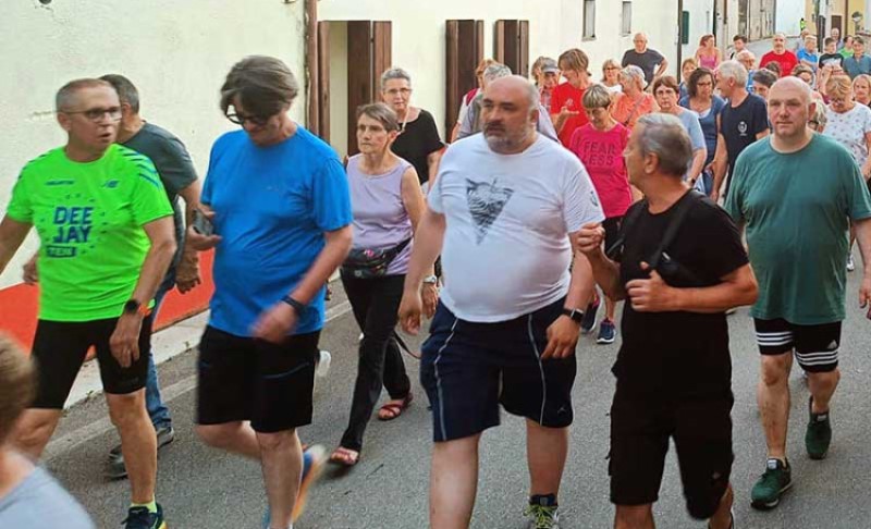 Ispunjava predizborno obećanje da će smršati: Gradonačelnik (47) uveliko počeo sa šetnjom