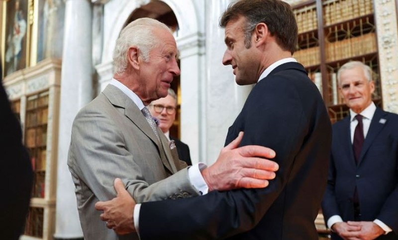 Jastozi, rakovi i još štošta: Francuska spremila večeru za kralja Čarlsa od skoro pola miliona