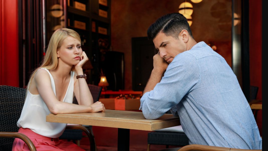 Bez obzira ko je kriv: Muškarci rade ove stvari kada žele da se vrate bivšoj