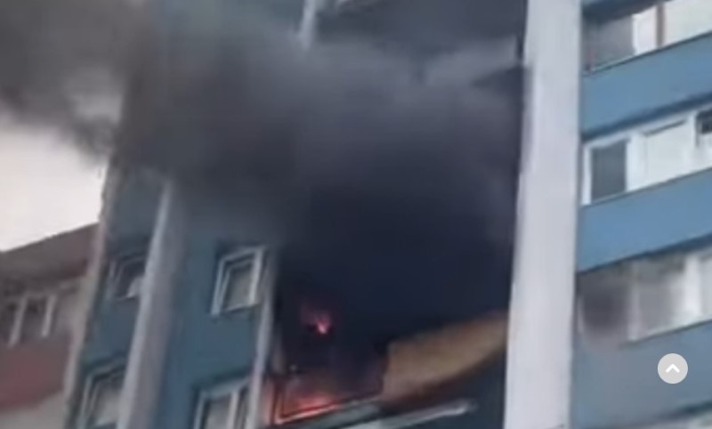 Vrata stana koji se zapalio blindirana: Uzbuna zbog požara u ovom dijelu BiH VIDEO