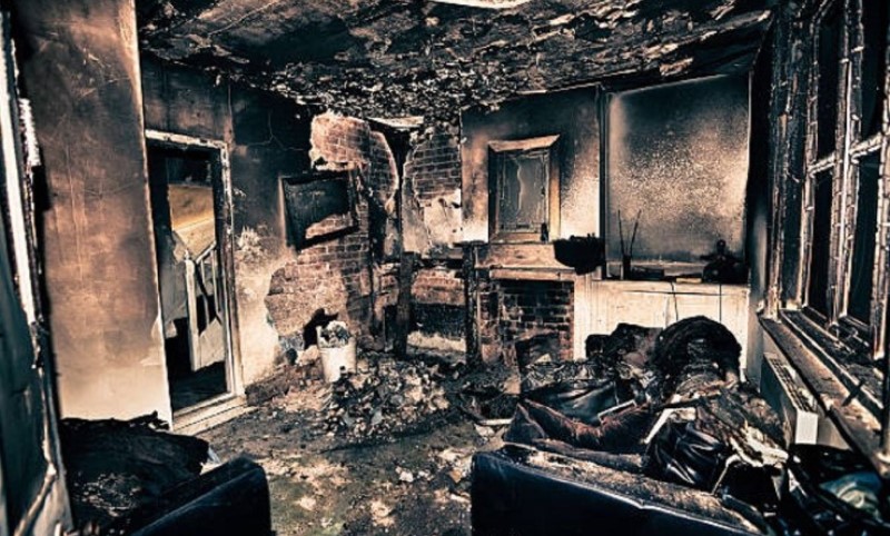 Nasilno otvorili vrata i počinili krivično djelo: Paljani zapalili kafanu pa uhapšeni