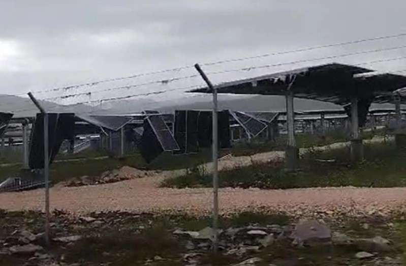 Oluja napavila haos: Ogromna šteta na solarnoj elektrani poslije nevremena VIDEO