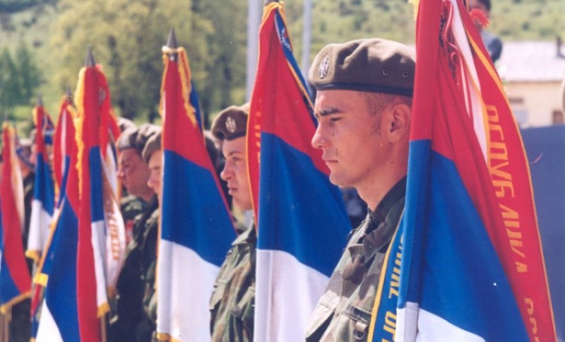 Posljednji pozdrav Ostoji Ostojiću! Sahranjeni posmrtni ostaci pilota Vojske Republike Srpske