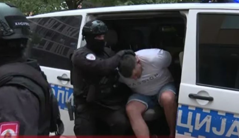 Pomagao ubici policajca Nikole: Uhapšeni u Bijeljini sproveden u banjalučko tužilaštvo