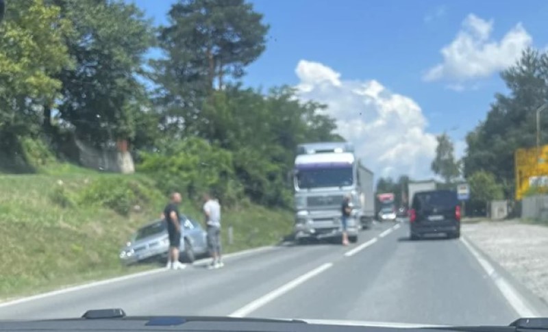 Vozači oprez: Sudar dva kamiona i dva vozila u ovom dijelu BiH