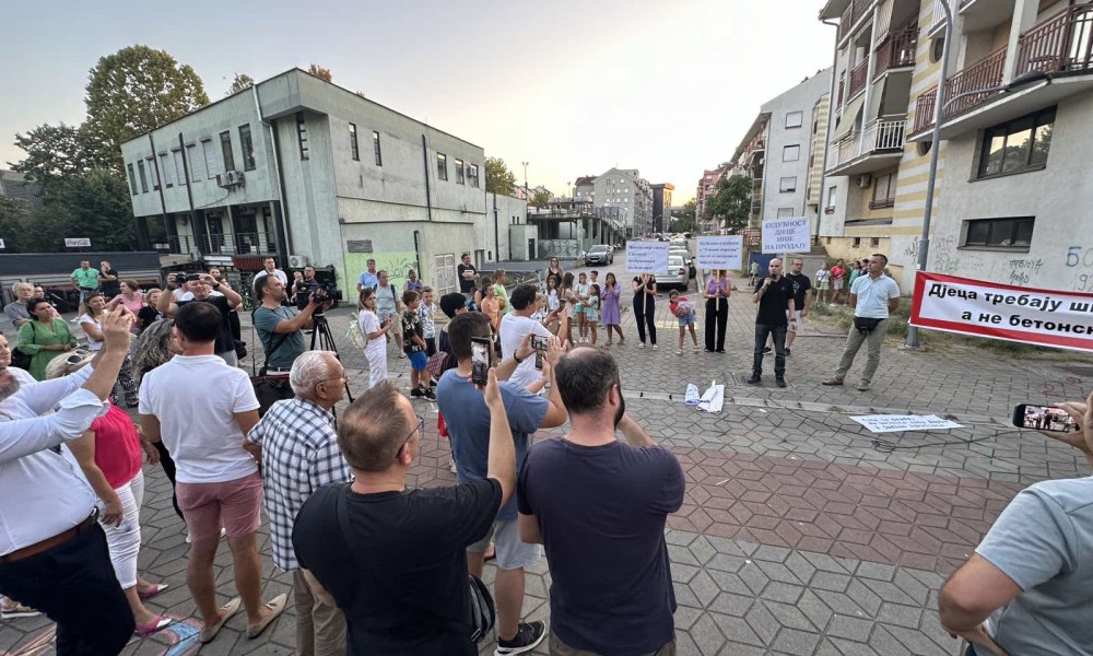 Mještani banjalučkog naselja poslali jasnu poruku: Hoćemo školu, nećemo zgrade VIDEO