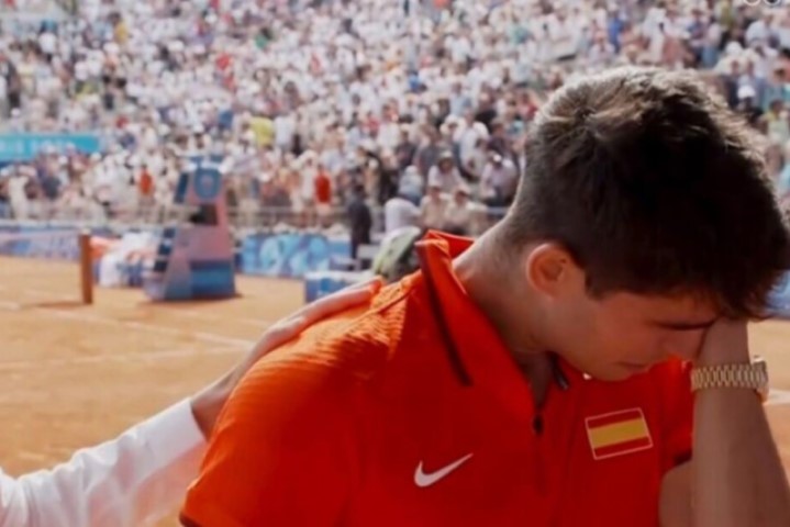 Sada je sve jasno: Poznato zbog čega je Alkaras plakao nakon poraza u finalu VIDEO