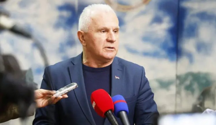 Bez obrazloženja: Arlovu ponovo nije odobren ulazak na Kosmet