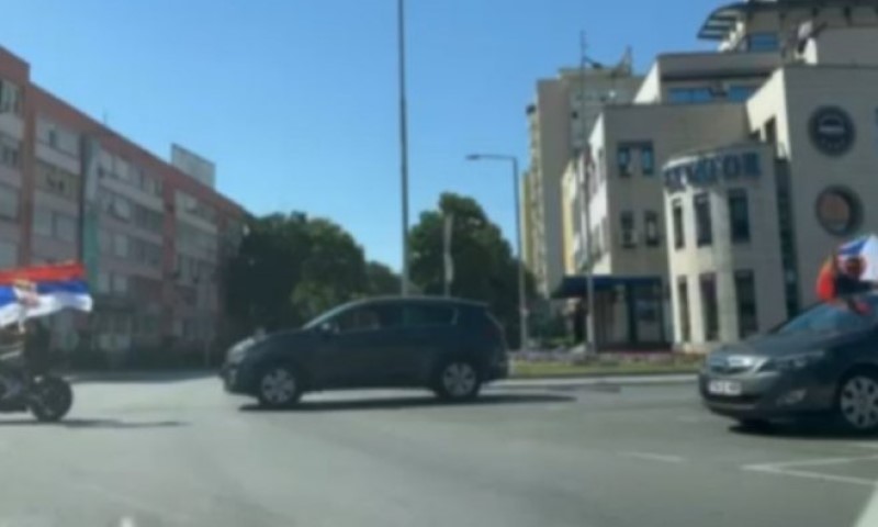 Kolone automobila, zastave i pjesma: Banjalučani slave uspjeh vaterpolista VIDEO