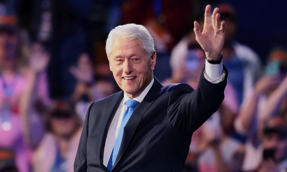 Hospitalizovan u Vašingtonu: Bil Klinton u bolnici