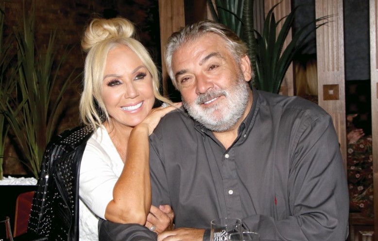 “Au, koliko si teška”: Lepa Brena otkrila anegdotu s početka svoje veze sa Bobom