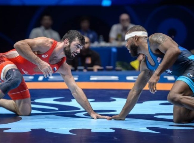 Moraće težim putem do medalje: Srpski rvač poražen u četvrtfinalu OI