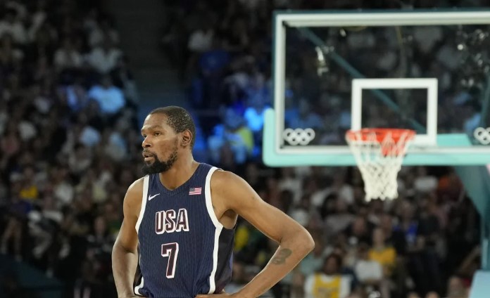 Amerikancu stigao odgovor: Srpski reprezentativac odbrusio Durentu FOTO