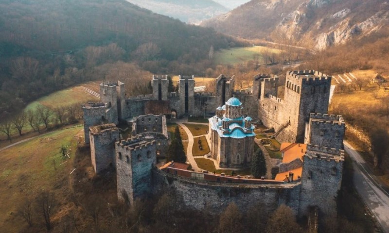 Vučević o očuvanju svetinje: Obnova manastira Manasija biće završena do 2027. godine