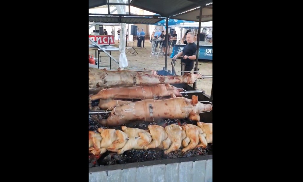 Počeo zbor na Manjači! Svaka roba ima svog kupca: Evo kolike su cijene pečenja i pića VIDEO