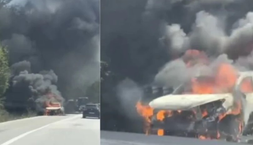 Diže se gusti crni dim: Automobil se zapalio nasred puta VIDEO