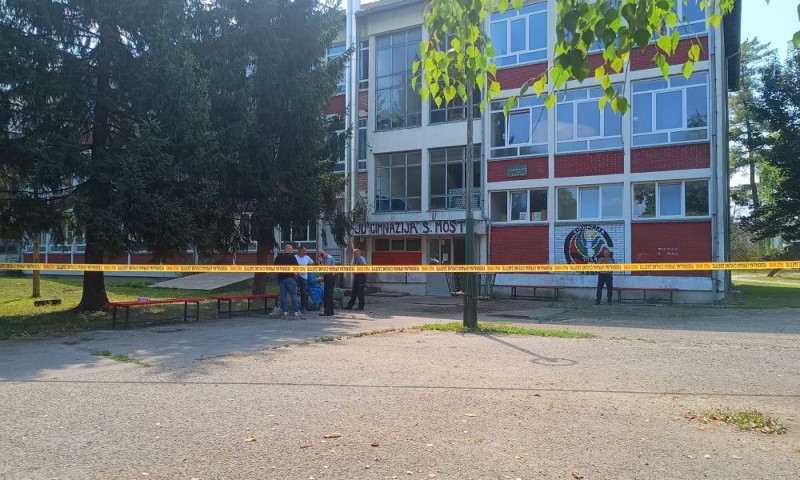 Novi jezivi detalji zločina u Sanskom Mostu: “Direktor je njega htio da ustroji”