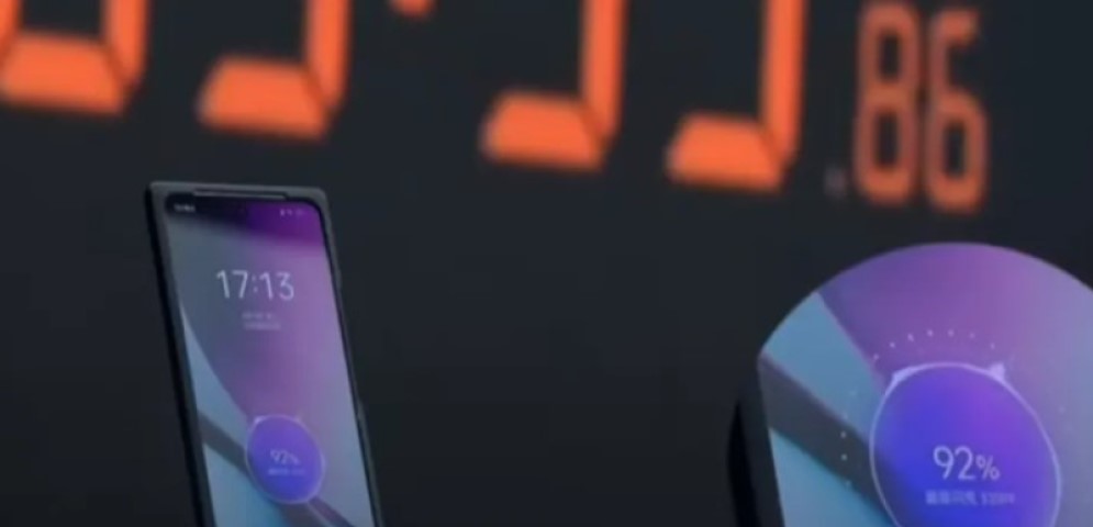 Mnogima će olakašti život: Supersonični punjač puni bateriju za manje od 5 minuta VIDEO