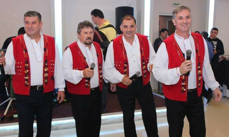 Srpski pjevači na udaru Hrvatske: Zbog pjesme osuđena dva člana poznate krajiške grupe