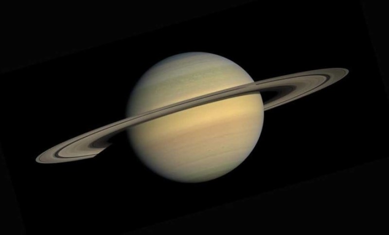 Putuje u jednom pravcu: Saturn izbacio kometu van solarnog sistema
