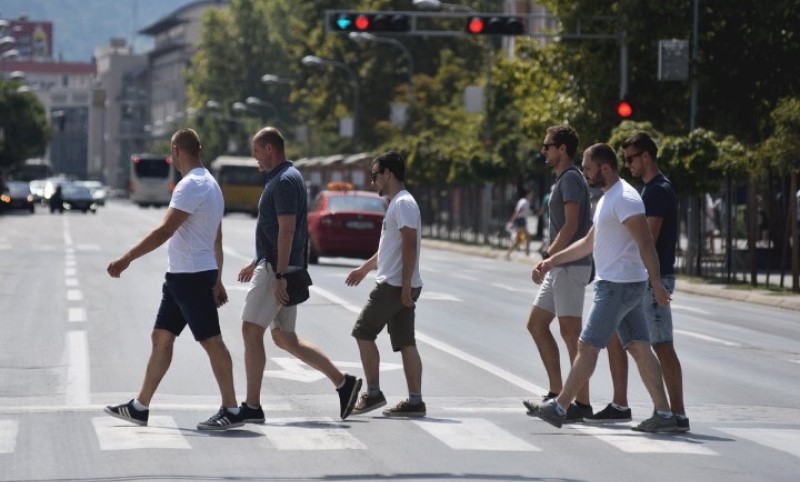 Sigurnost, karijera ili odlazak iz BiH: Nakon završenog školovanja mladi na prekretnici