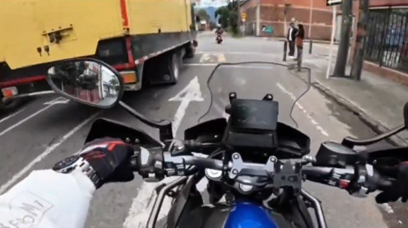 Sekunde vrijedne života: Zastrašujući snimak, uhvaćen momenat kako se često strada na motoru VIDEO