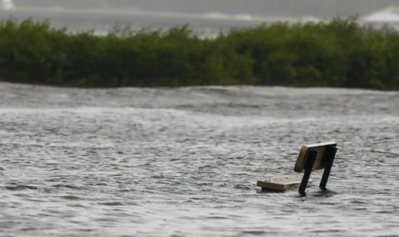 Obilne kiše prouzrokovale poplave: Najmanje troje ljudi poginulo u nevremenu