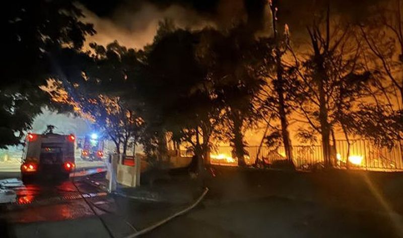 Privedena maloljetnica: Izbio veliki požar u Sutomoru