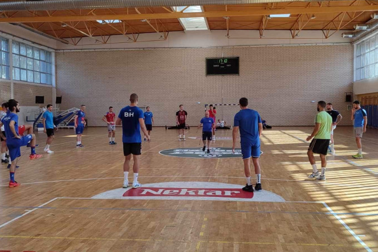 Neizvjesna situacija: Rukometaši Borca treniraju, a ne znaju da li će uopšte da igraju