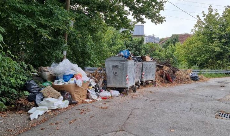 Banjalučani upozoravaju na problem: Ilegalna deponija sve veća, predstavlja prijetnju zdravlju