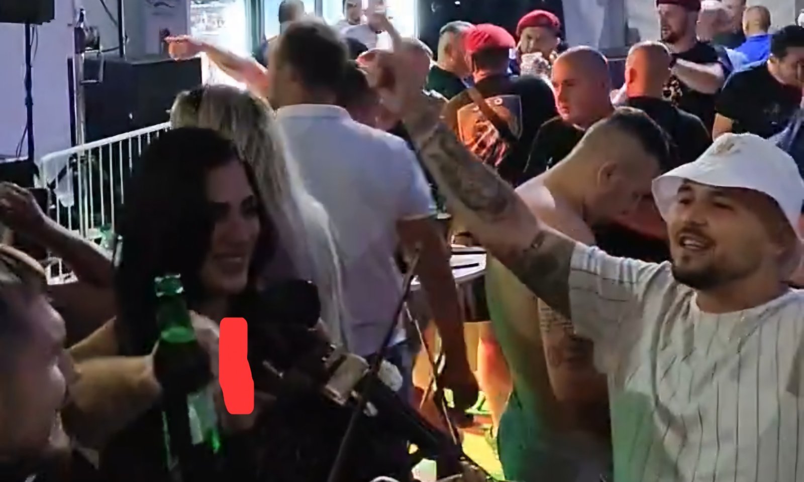 Veselje na Kočićevom zboru: Sinoć “lomili” sa Ćanom, danas mamurluk liječe VIDEO