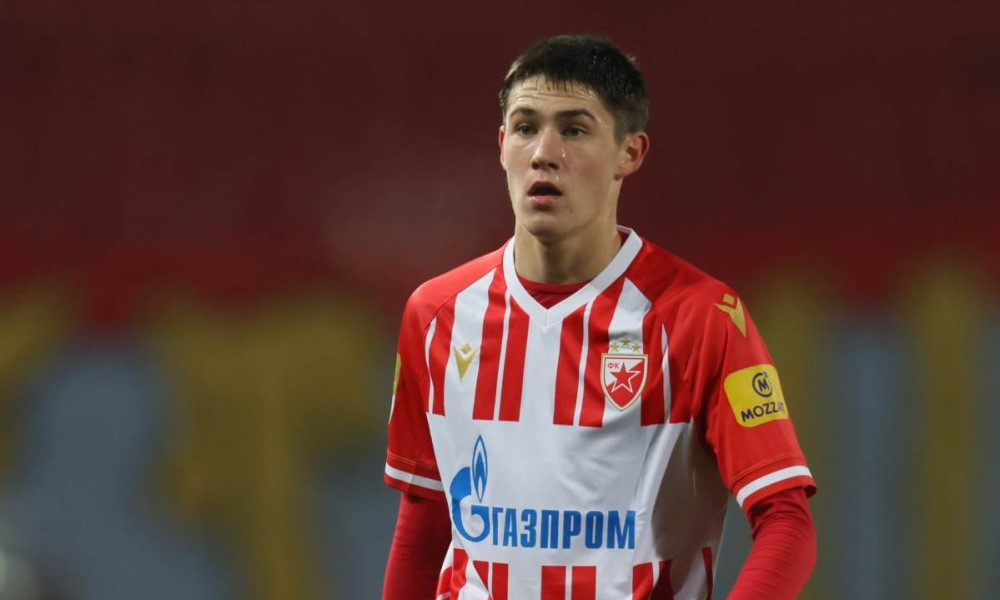 Najveći transfer u istoriji srpskog fudbala: Crvena zvezda prodala Maksimovića za rekordnu sumu