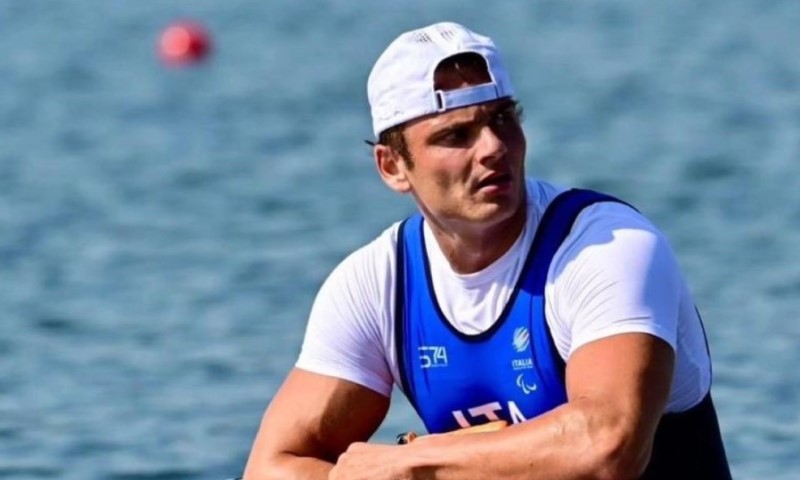 Iz rubrike vjerovali ili ne: Veslaču oduzeli medalju zbog mobilnog telefona?