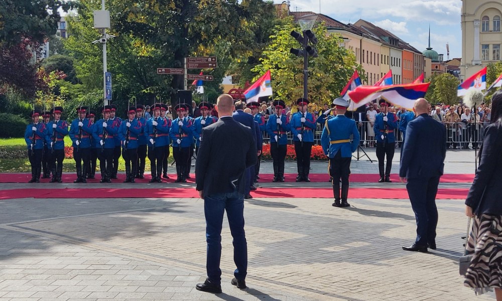 Stigao premijer Srbije: Dodik dočekao Vučevića ispred Palate Republike FOTO/VIDEO
