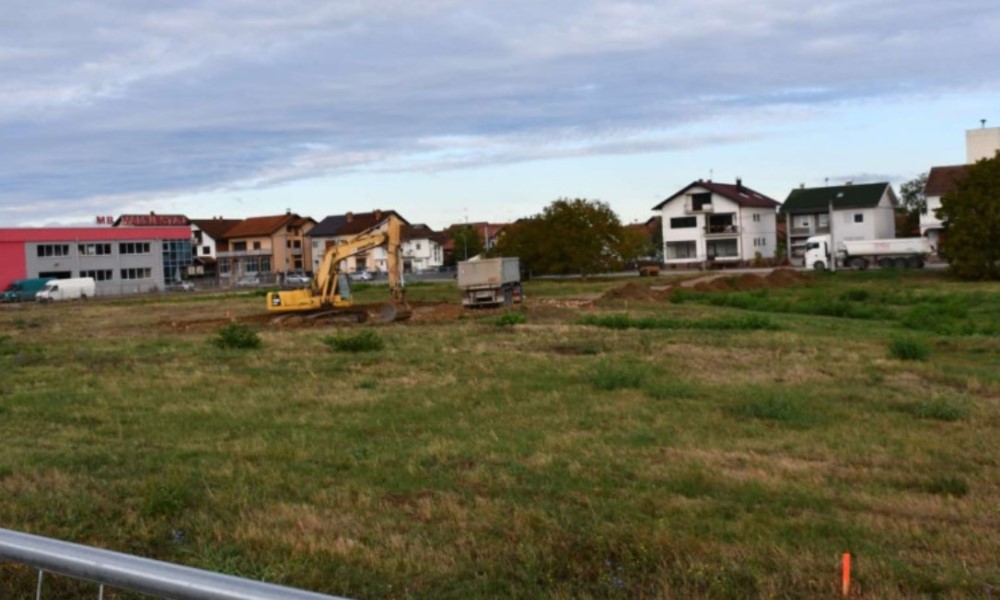 Mašine na terenu: “Lidl” počeo gradnju objekta u Gradišci