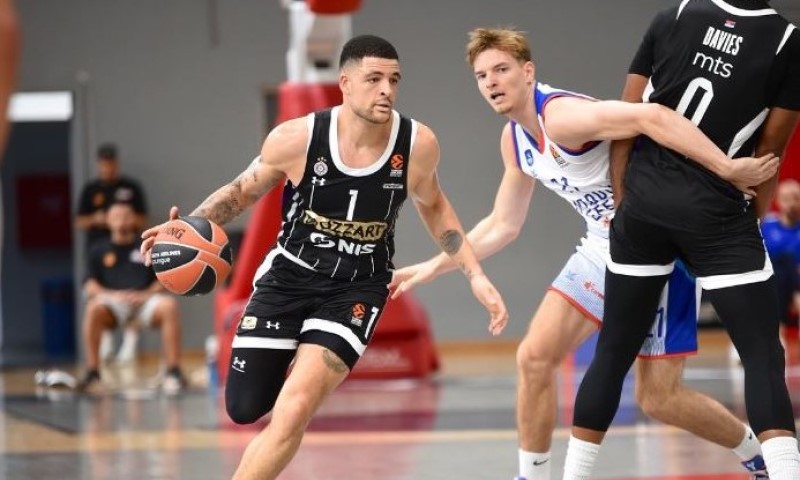 Pali u neizvjesnoj utakmici: Partizan poražen od Efesa na turniru u Atini