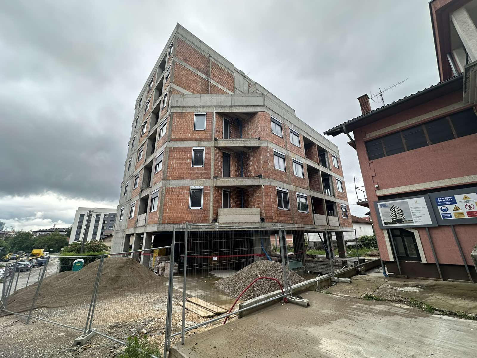 Odbijena žalba: Sud zabranio “Lukić investu” dalju gradnju u banjalučkom naselju Mjesec