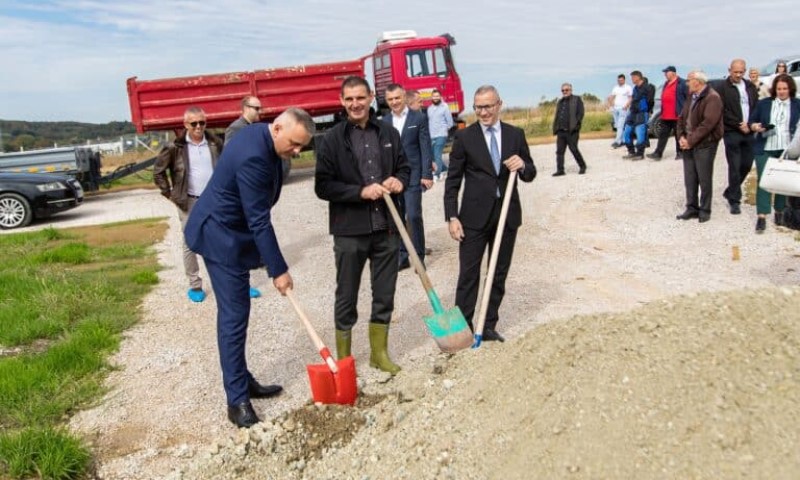 Investicija od pet miliona maraka: U Prnjavoru počela izgradnja najveće mljekare u Srpskoj FOTO