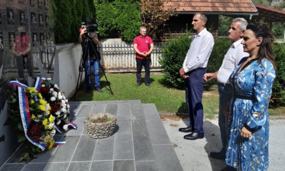 Sjećanje ne blijedi: Obilježen dan 30. pješadijske divizije VRS