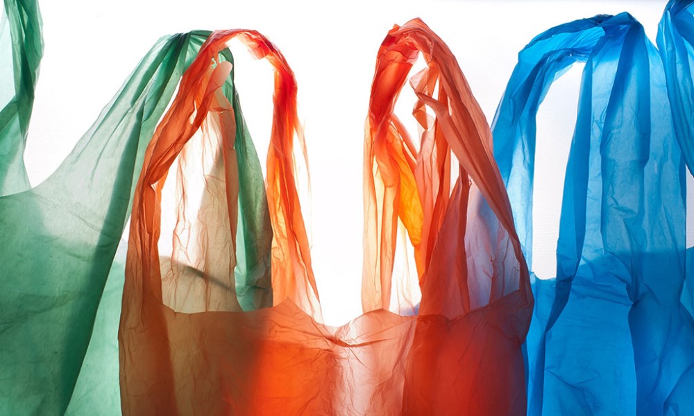 Kazne će biti paprene: Uskoro bez plastičnih kesa u Crnoj Gori