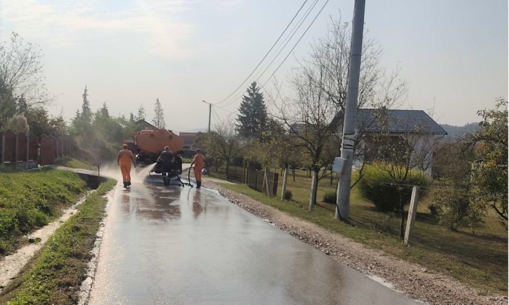 Dnevne i noćne aktivnosti: Oprane ulice u više banjalučkih prigradskih naselja