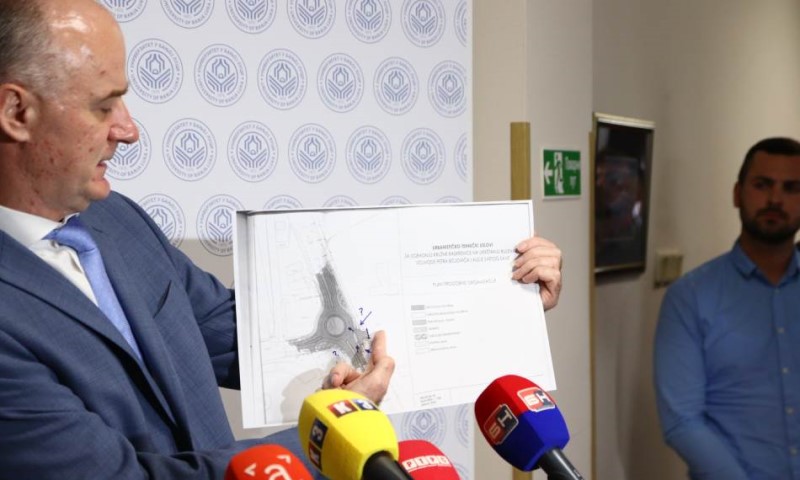 Gajanin i Čvoro: Izgradnja kružnog toka kod Kampusa nije u skladu sa Regulacionim planom