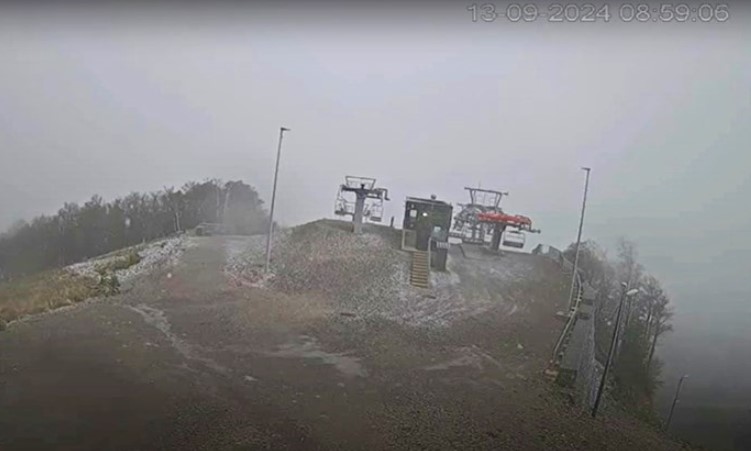 Na snazi narandžasto upozorenje: Pada snijeg u Hrvatskoj VIDEO