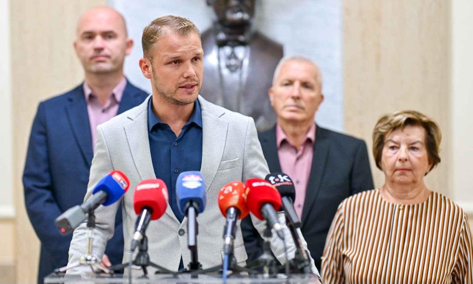 Priznao da mora drugačije! Stanivuković: Grad će dijeliti privatne placeve mladima